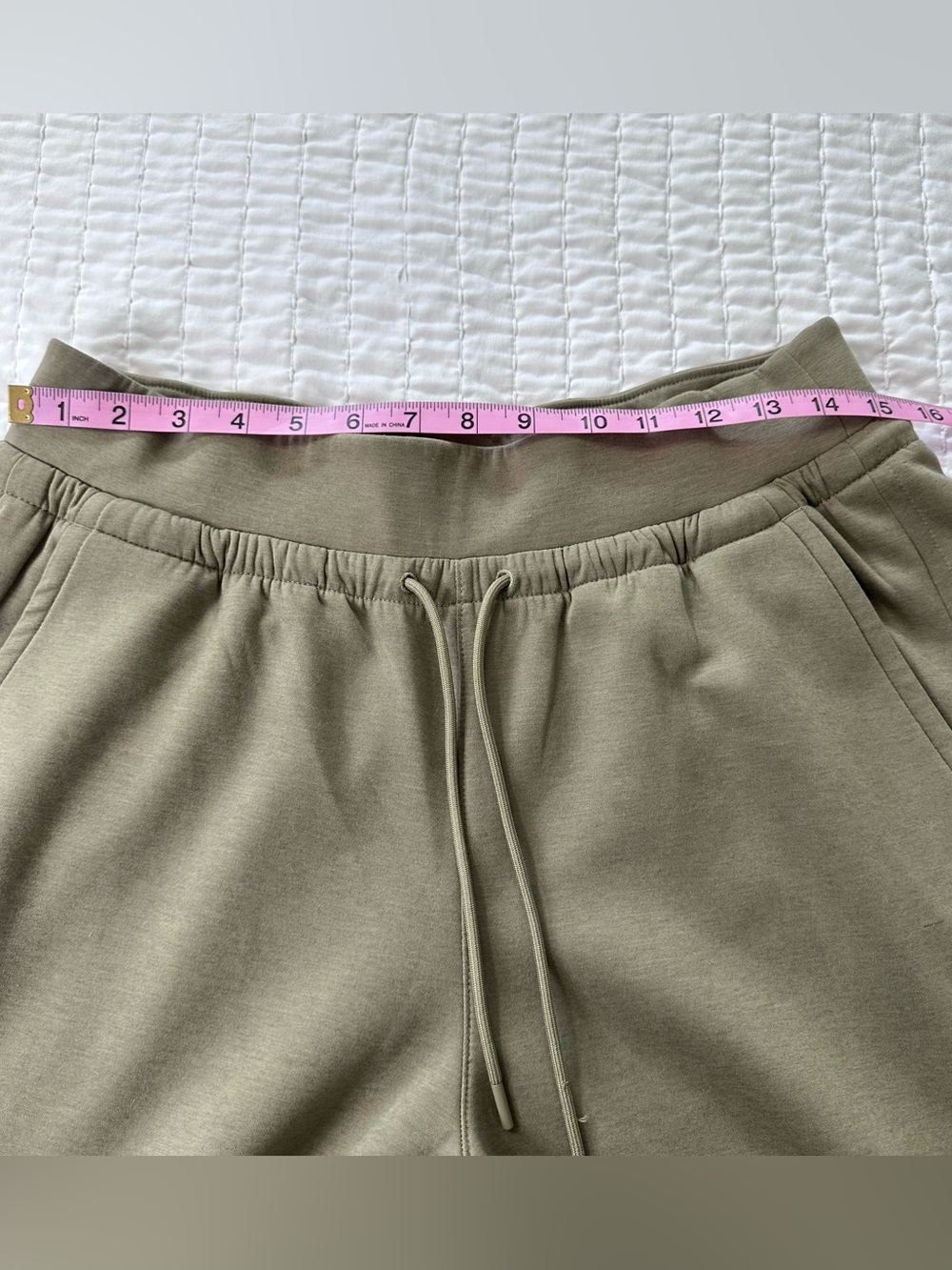 Athleta Allure High Rise Pant Women Size L Olive Branch
Athleisure Wide Leg - Picture 11 of 16